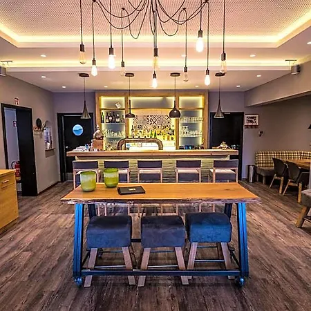 Parkhotel Hotel *