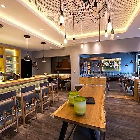 Parkhotel *